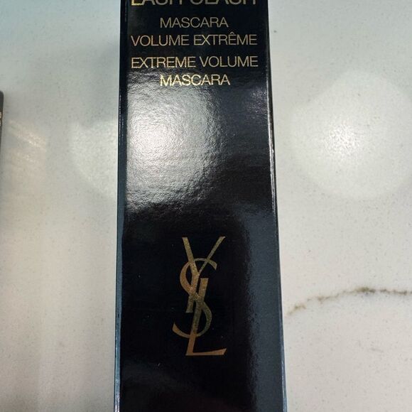 YSL Lash Clash Extreme Volume Mascara - Picture 5 of 11
